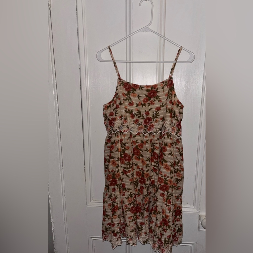 American Eagle Outfitters Floral Dress with Lace Detail